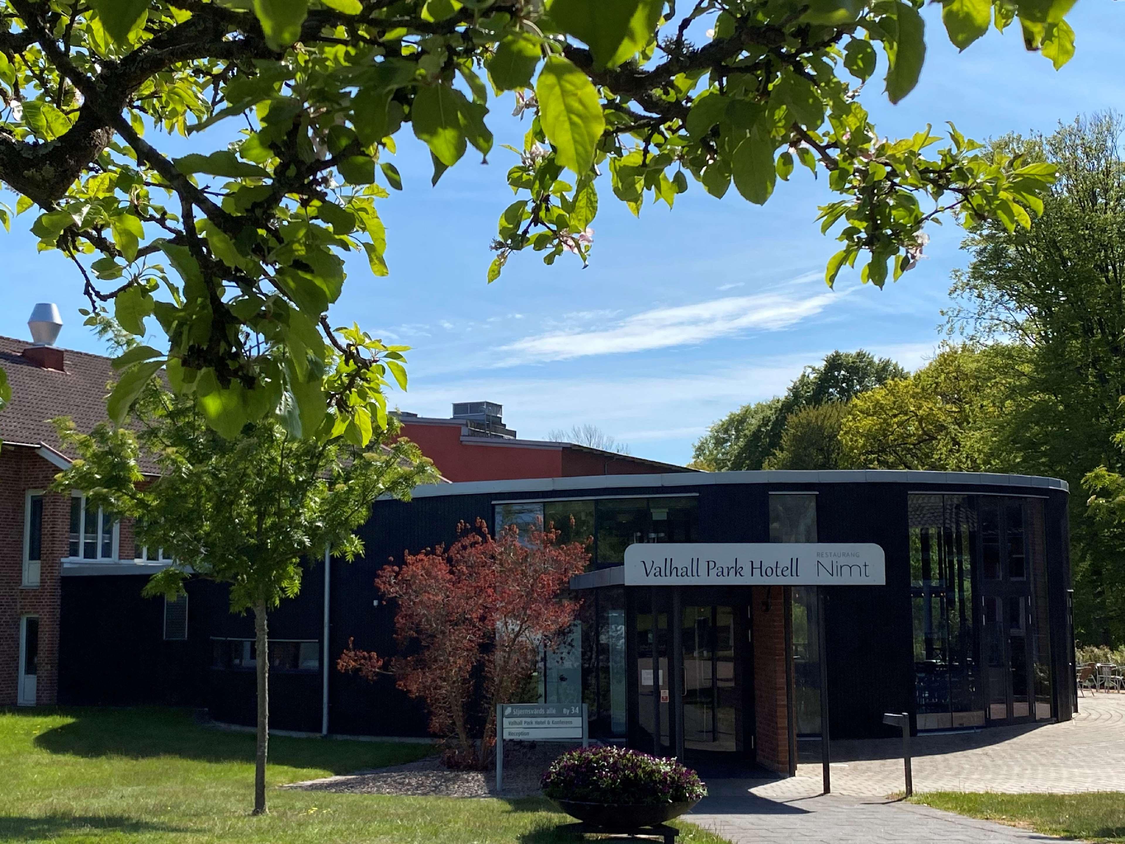 Best Western Valhall Park Hotell Ängelholm Buitenkant foto